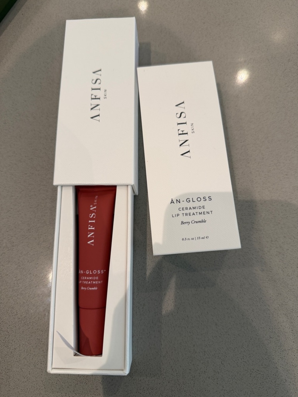 ÂN-GLOSS Ceramide Lip Treatment - Berry Crumble (Pink)